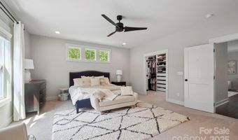 2637 Springway Dr, Charlotte, NC 28205