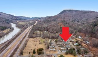 138 West St, Bolton, VT 05676