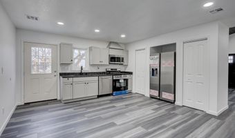 112 Orchard St, Alba, MO 64830