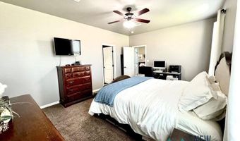 832 Calamity Jane Dr, Carlsbad, NM 88220