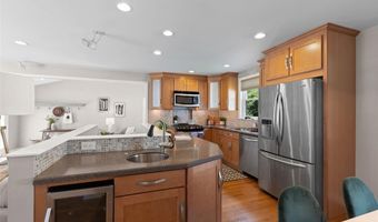 9217 Hallock Dr, Affton, MO 63123