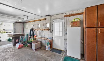 89 S Clarendon Ave, Addison, IL 60101