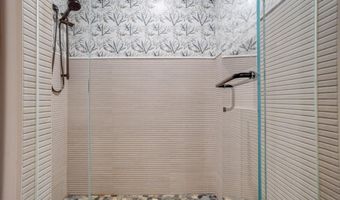 2008 CHESAPEAKE Rd, Annapolis, MD 21409