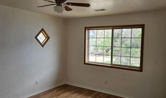 890 STOVALL Ave, Bosque Farms, NM 87068