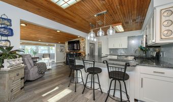 293 Louis Ave, Bayville, NJ 08721