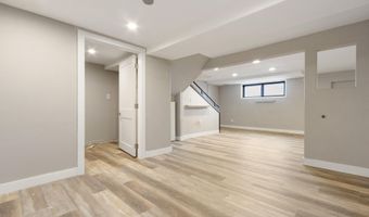 1619 Melgaard Rd, Aberdeen, SD 57401