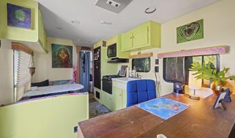 62 HOOLAWA Rd B, Haiku, HI 96708