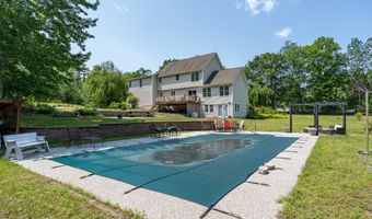 91 Seaverns Bridge Rd, Amherst, NH 03031