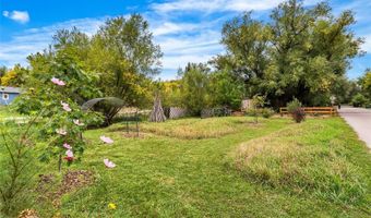 7105 Geneva Ct, Lakewood, CO 80214