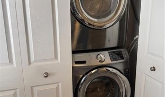 80 Phenix Ave, Cranston, RI 02920