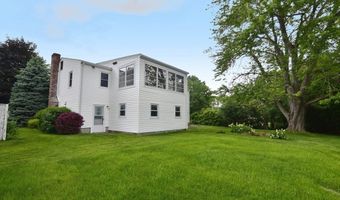 767 S Main St, Bellingham, MA 02019