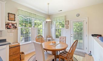 8 Spout Ter, Barnegat, NJ 08005