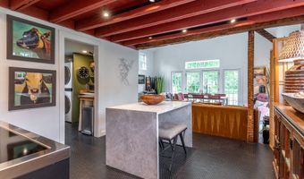13 Prospect St, Canaan, CT 06031