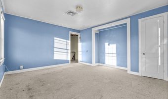 19 Elm St, Ansonia, CT 06401