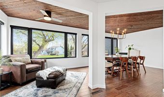 401 River Ln, Anoka, MN 55303