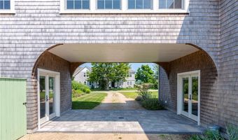 953 Fort Getty Rd, Jamestown, RI 02835