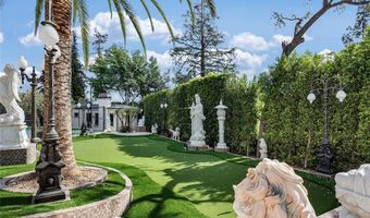 870 Fallen Leaf Rd, Arcadia, CA 91006