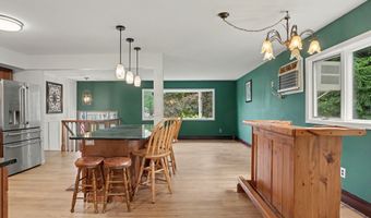 7 Wheeler Dr, Danbury, CT 06811