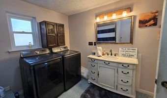 179 Fox Ave, Ansted, WV 25812