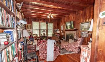 110 Hall St, Bainbridge, GA 39819