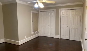 915 C St SE, Washington, DC 20003