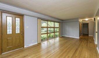 616 Highland Ave, Antioch, IL 60002