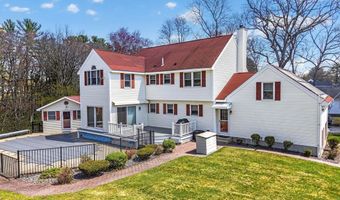 22 Mcrayne Hill Rd, Billerica, MA 01821