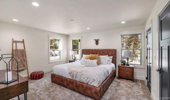 1 Caribou Pkwy, Cascade, ID 83611