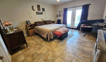 222 Hamilton Ridge Ave, Alamogordo, NM 88310