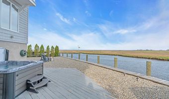 267 Cypress Dr, Bayville, NJ 08721
