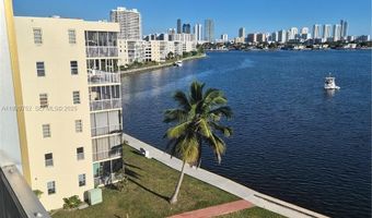 2910 Point East Dr M610, Aventura, FL 33160