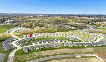 5668 N KESTREL Cir, Appleton, WI 54913