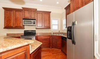 8 Oak Alley Ln, Long Beach, MS 39560