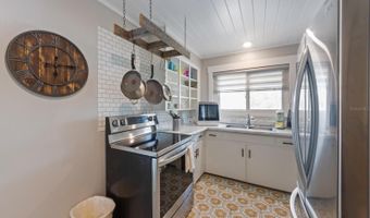109 MAPLE Ave, Anna Maria, FL 34216