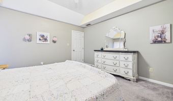 35 W Estate St, Anderson, IN 46013
