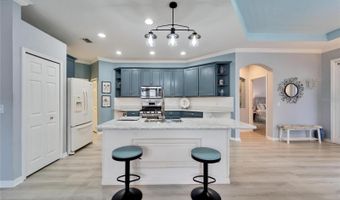 302 LATITUDE Pl, Apollo Beach, FL 33572