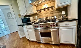 6313 MANCHESTER Way, Alexandria, VA 22304