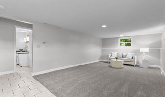 324 W SUNSET Ave, Appleton, WI 54911