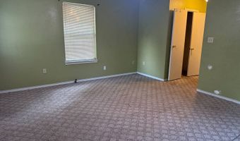 305 NW 3rd St, Antlers, OK 74523