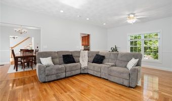 625 Cherry Farm Rd, Burrillville, RI 02830