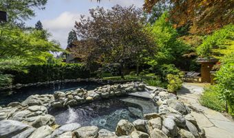 99 Granite St, Ashland, OR 97520