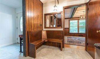 11 Paris Irons Rd, Glocester, RI 02857
