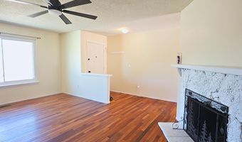 194 6th St, Fernley, NV 89408