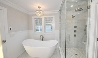 674 Lake Ave, Bay Head, NJ 08742