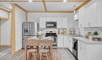 75 Schores Ln, Bedford, IN 47421