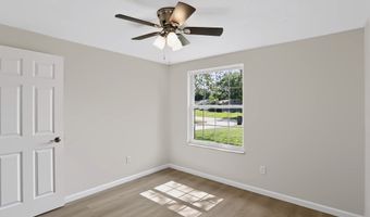 8527 Zephyr Dr, Indianapolis, IN 46217