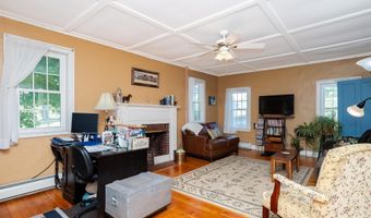 199 Kennebunk Rd, Alfred, ME 04002