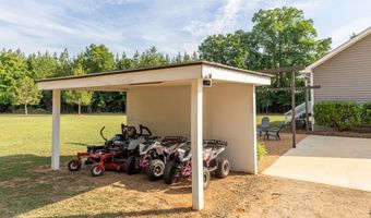 322 Wolf Creek Dr, Americus, GA 31719