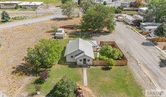 366 N Water St, Arco, ID 83213