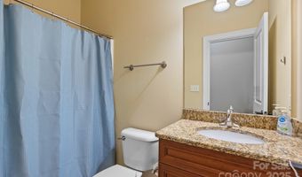 103 Village Pointe Ln, Asheville, NC 28803